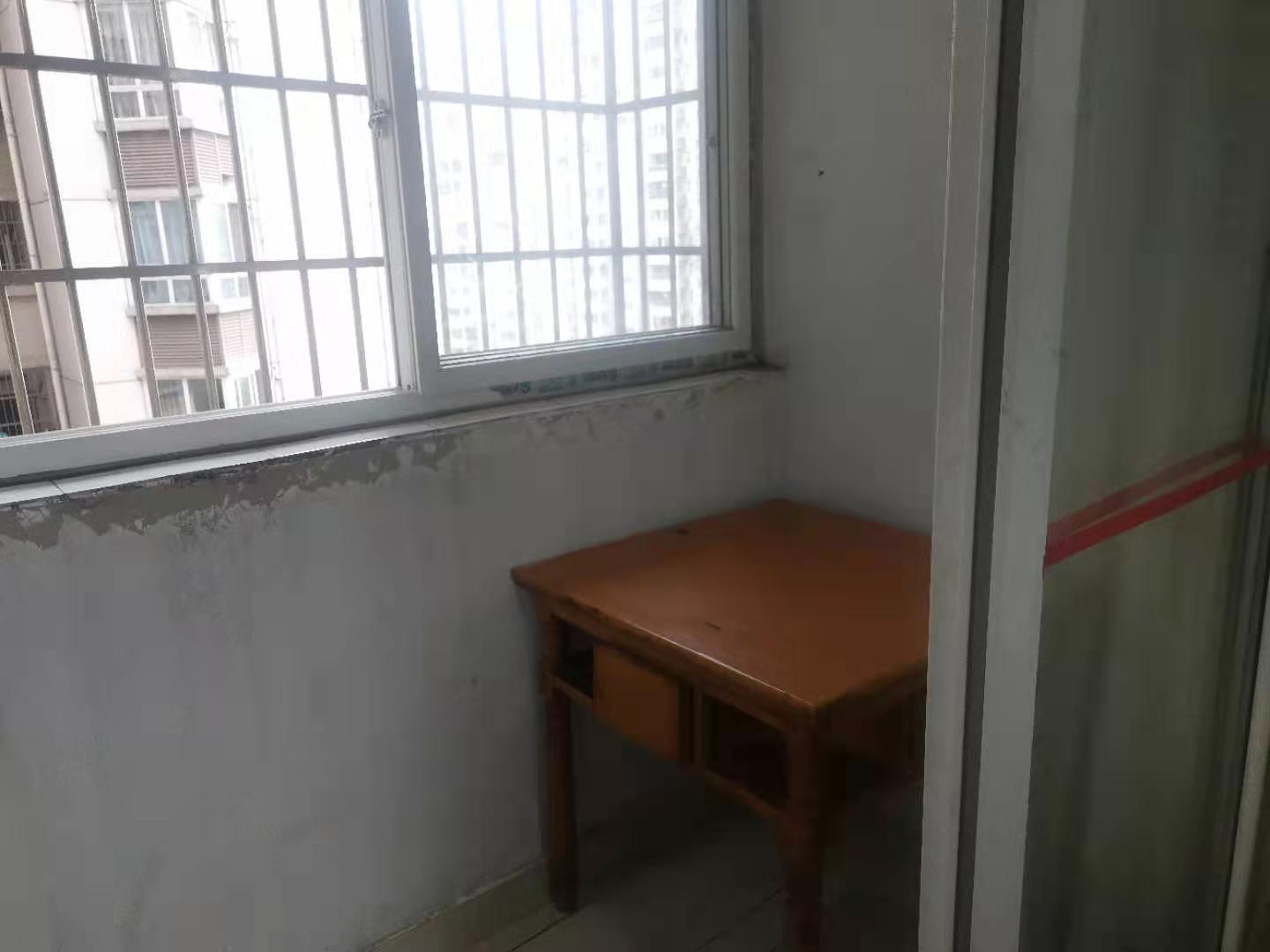 南湖锦苑  1室1厅1卫   1500.00元/月室内图