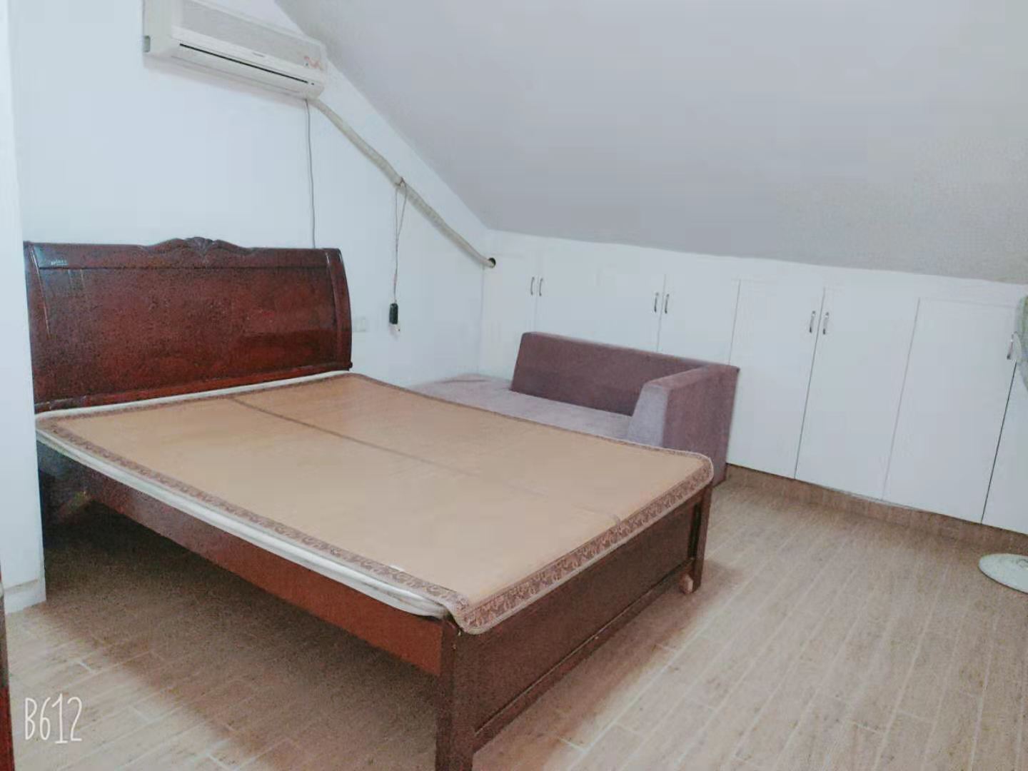 御景东方  3室1厅1卫   1200.00元/月室内图