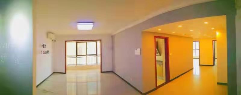兰乔圣菲  3室2厅1卫   3800.00元/月室内图