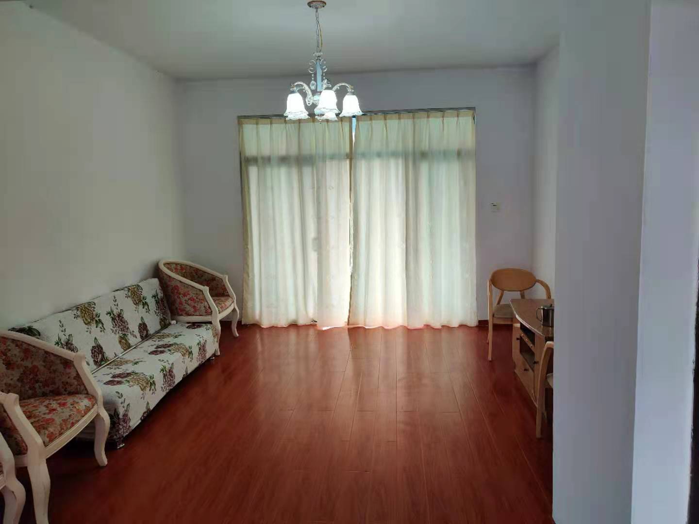 奥林匹克花园 2室2厅1卫 2300.0元/月 奥林匹克花园 2室2厅1卫 2300.0元/月室内图