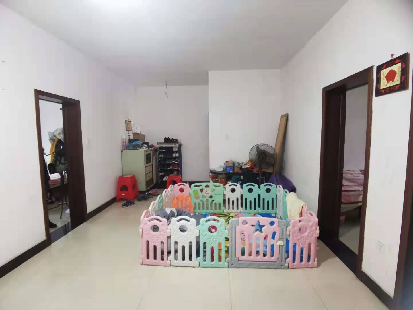 金谷市场  3室1厅1卫    52.0万 金谷市场  3室1厅1卫    52.0万客厅