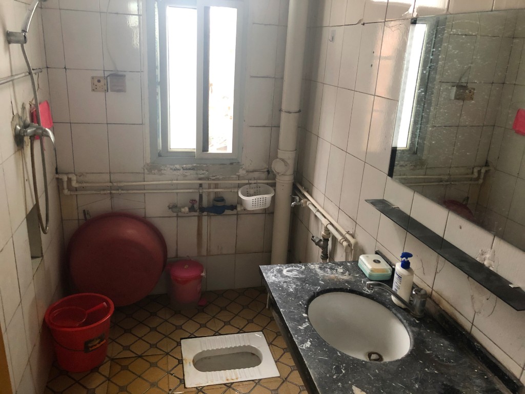 芦淞路散盘 2室2厅1卫 800.0元/月 芦淞路散盘 2室2厅1卫 800.0元/月室内图