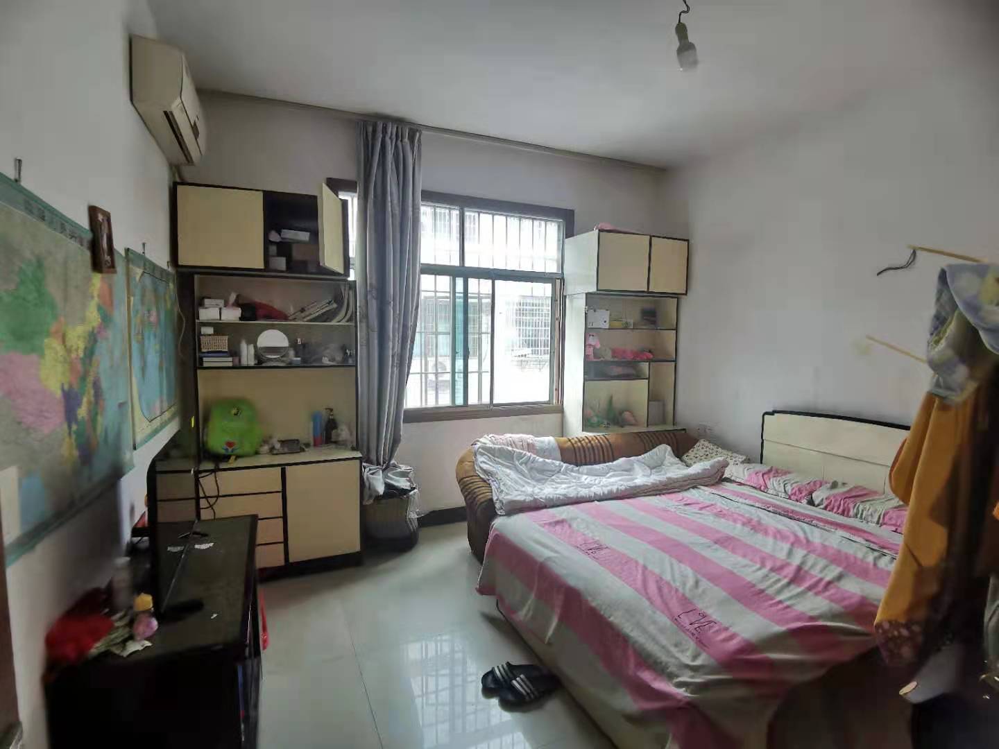 金谷市场  3室1厅1卫    52.0万 金谷市场  3室1厅1卫    52.0万卧室