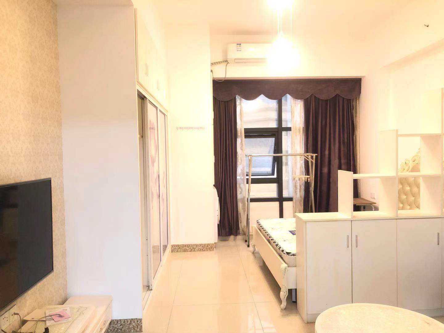 御溪国际 1室1厅1卫 2300.0元/月 御溪国际 1室1厅1卫 2300.0元/月室内图