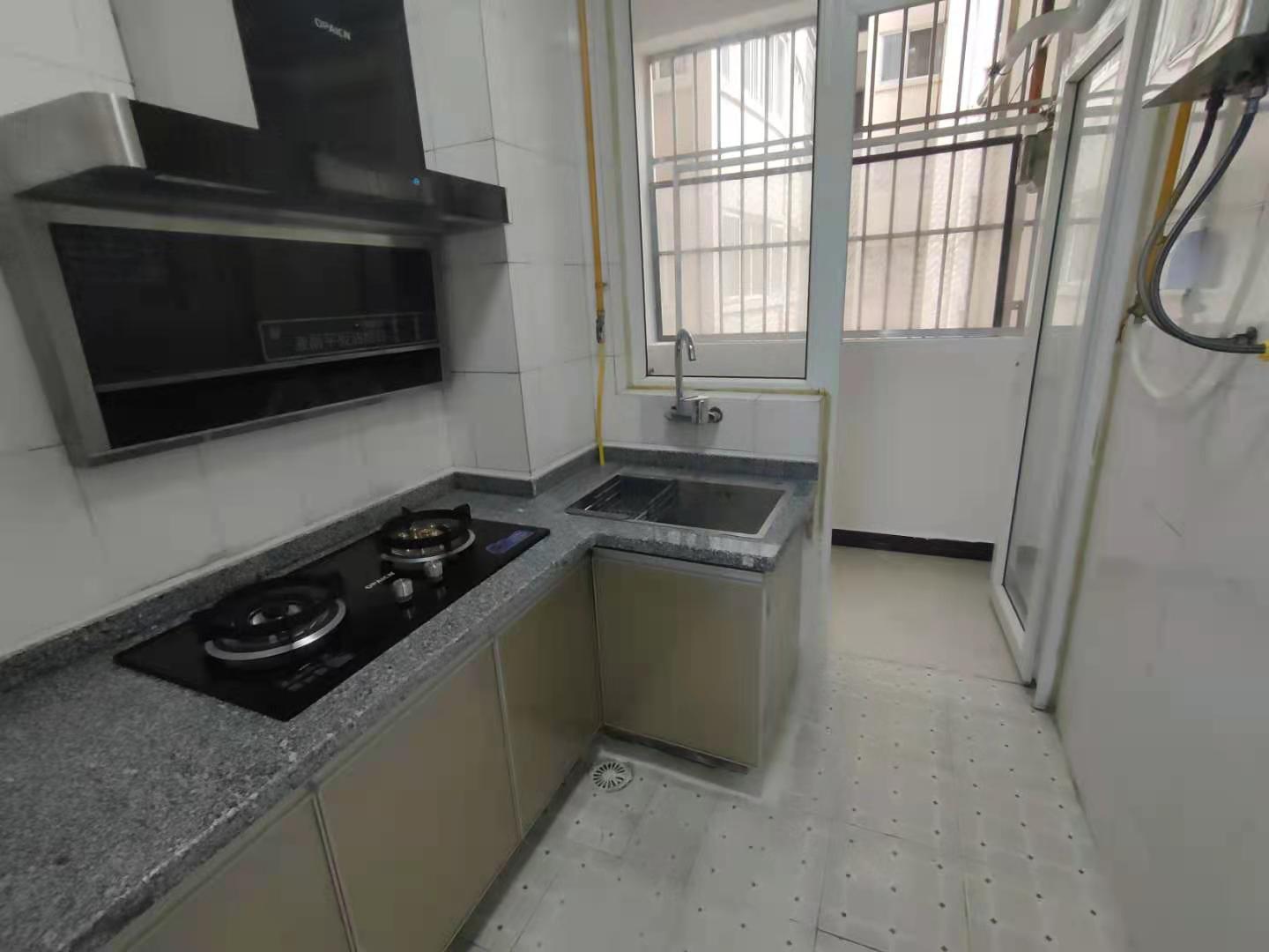 南湖锦苑 2室1厅1卫 2000.0元/月 南湖锦苑 2室1厅1卫 2000.0元/月室内图