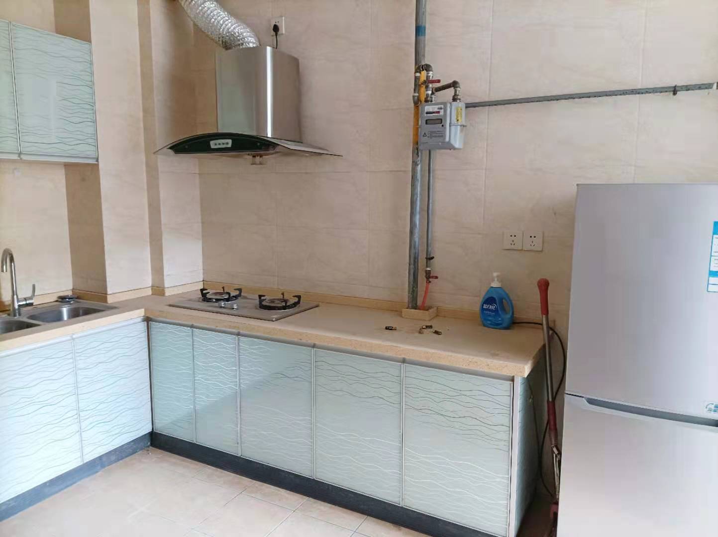 金色晓岛 3室2厅2卫 2400.0元/月 金色晓岛 3室2厅2卫 2400.0元/月室内图