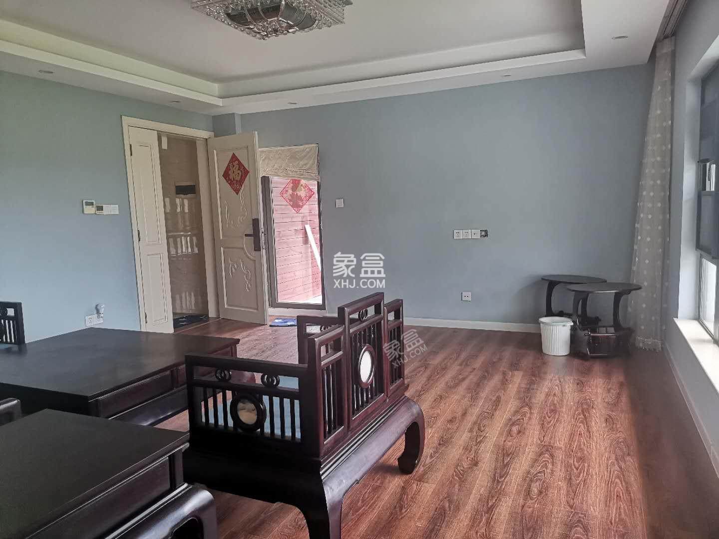 大华西海岸温泉别墅  0室0厅0卫    1150.0万 大华西海岸温泉别墅  0室0厅0卫    1150.0万客厅