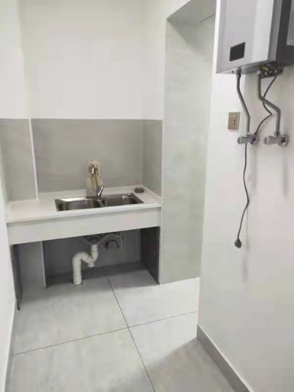 亿都新天地 1室1厅1卫 1500.0元/月 亿都新天地 1室1厅1卫 1500.0元/月室内图