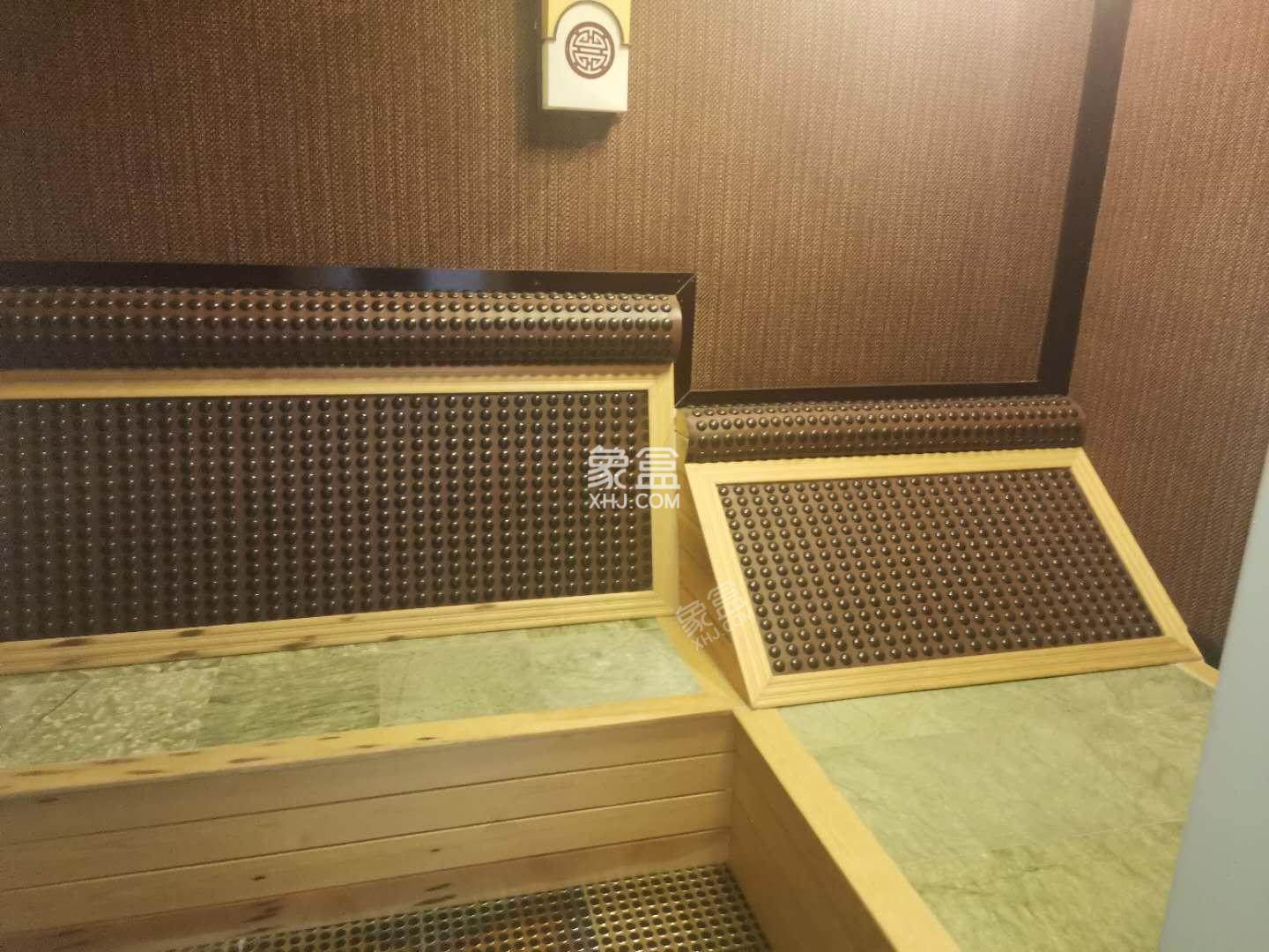 大华西海岸温泉别墅  0室0厅0卫    1150.0万 大华西海岸温泉别墅  0室0厅0卫    1150.0万客厅