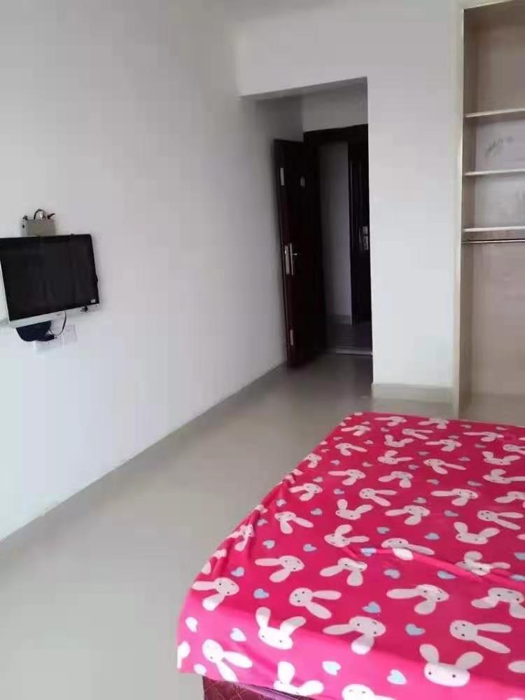 长河广场(待清理)  1室0厅1卫    1000.0元/月 长河广场(待清理)  1室0厅1卫    1000.0元/月室内图