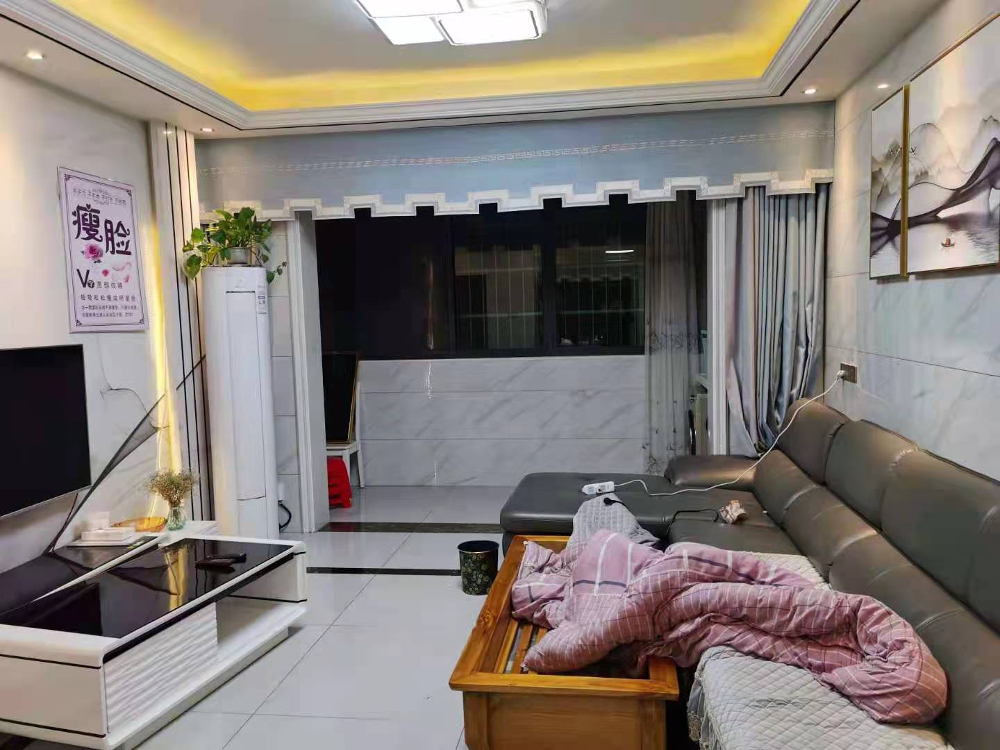 锦绣欣城 3室2厅2卫 95.8万 锦绣欣城 3室2厅2卫 95.8万卫生间