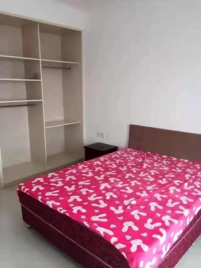 长河广场(待清理)  1室0厅1卫    1000.0元/月 长河广场(待清理)  1室0厅1卫    1000.0元/月室内图