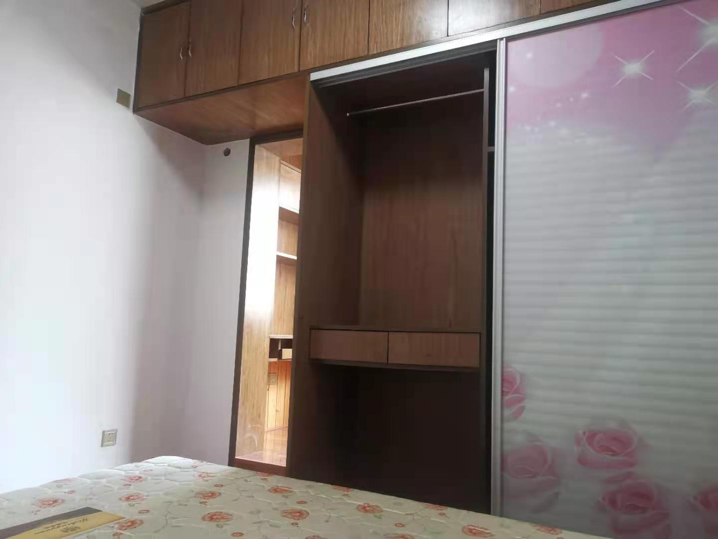 南湖锦苑 2室1厅1卫 2000.0元/月 南湖锦苑 2室1厅1卫 2000.0元/月室内图