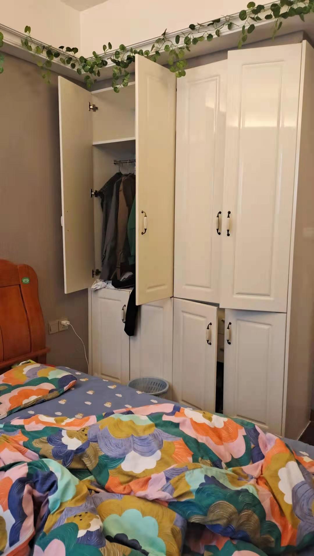 万豪城市花园  2室2厅1卫    43.7万 万豪城市花园  2室2厅1卫    43.7万卧室