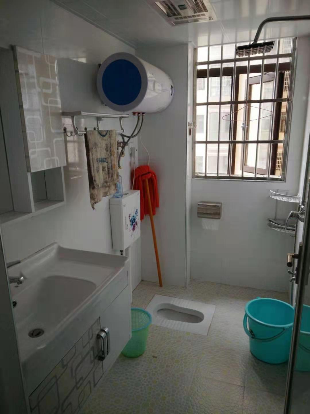 新概念  1室1厅1卫    32.0万 新概念  1室1厅1卫    32.0万卫生间