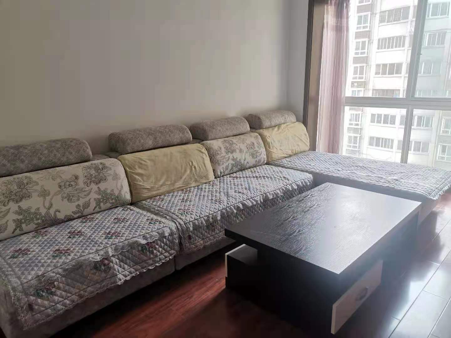 南湖锦苑 2室1厅1卫 2000.0元/月 南湖锦苑 2室1厅1卫 2000.0元/月室内图