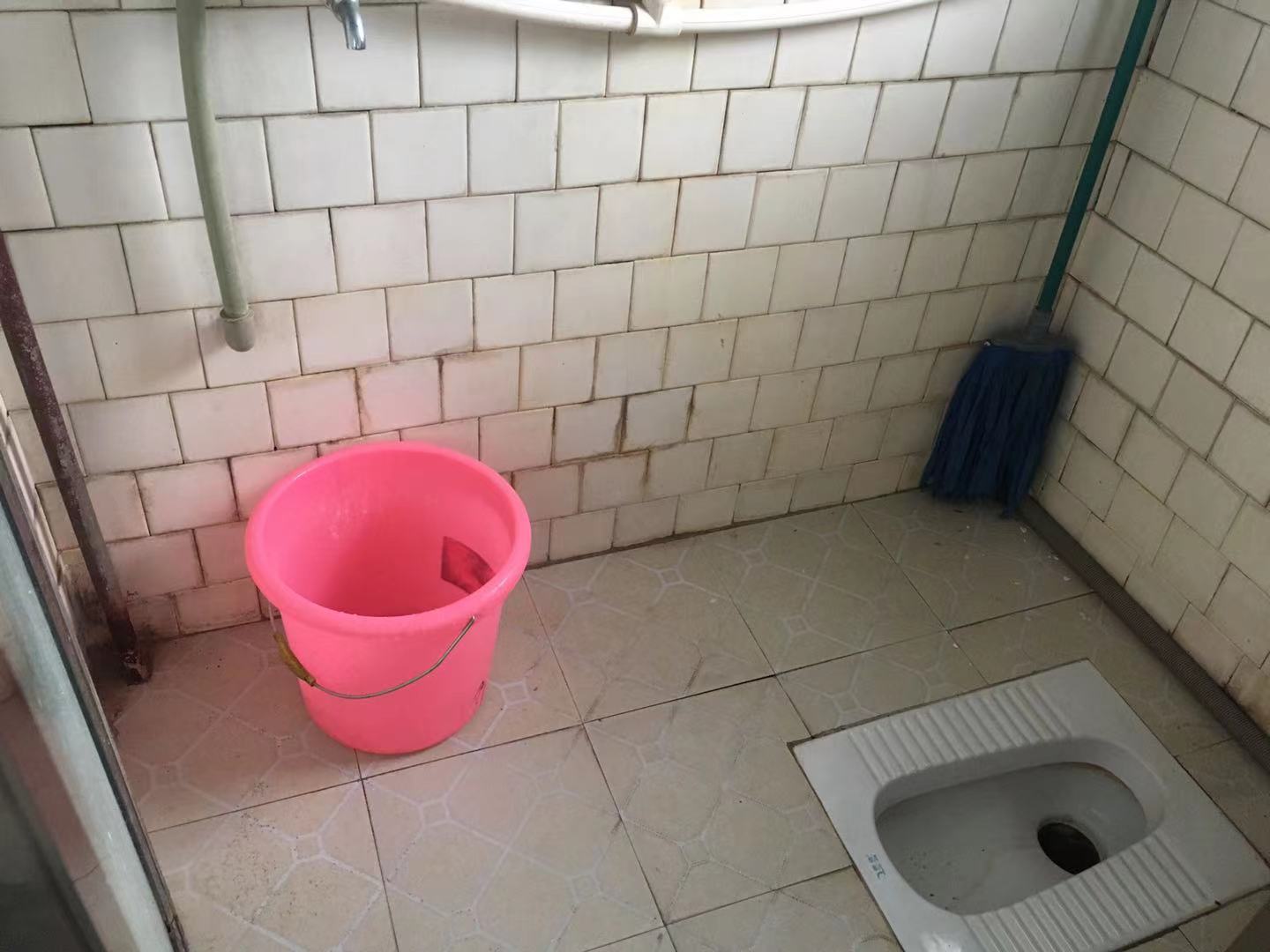 建宁新村 2室2厅1卫 1000.0元/月 建宁新村 2室2厅1卫 1000.0元/月室内图