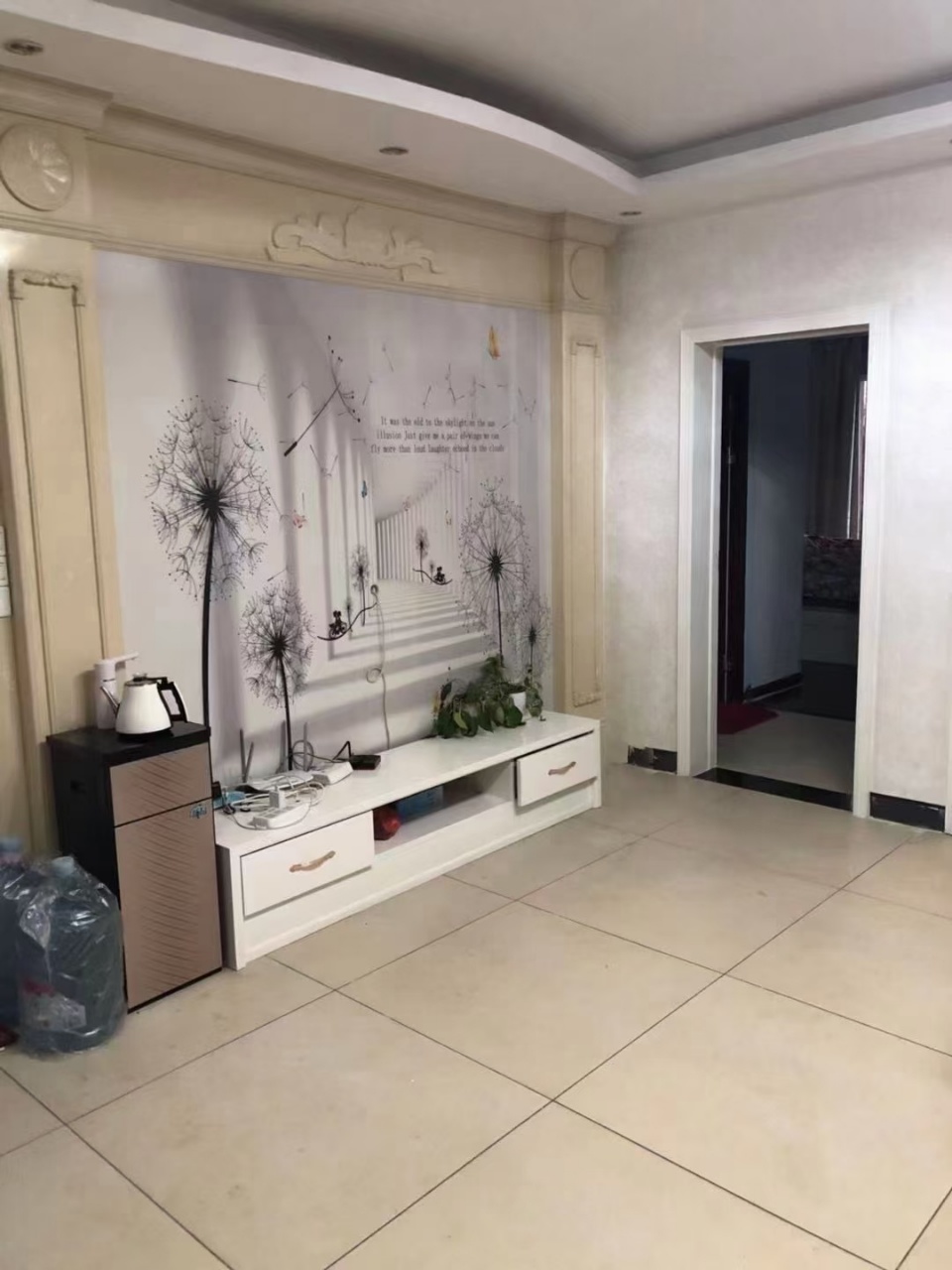 祥泰华园  3室2厅2卫    70.8万 祥泰华园  3室2厅2卫    70.8万客厅