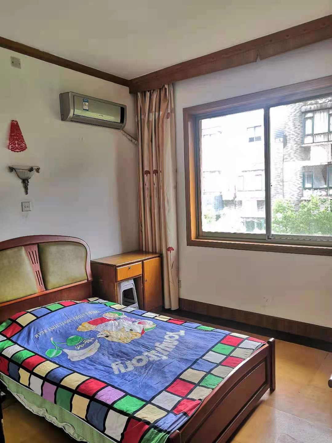 株洲长江北路阳光小区(锁) 3室2厅1卫 1500.0元/月 株洲长江北路阳光小区(锁) 3室2厅1卫 1500.0元/月室内图