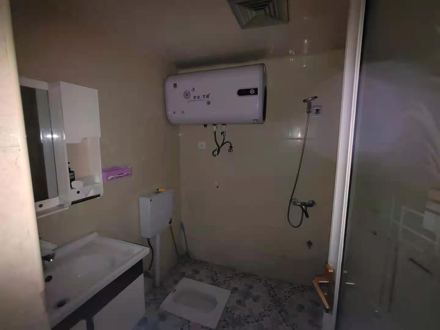 团圆嘉苑(蔡家村安置基地) 4室2厅2卫 1800.0元/月 团圆嘉苑(蔡家村安置基地) 4室2厅2卫 1800.0元/月室内图