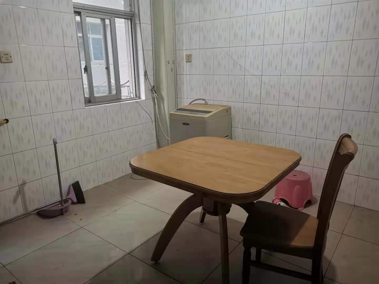 水竹二村 2室2厅1卫 1000.0元/月 水竹二村 2室2厅1卫 1000.0元/月室内图