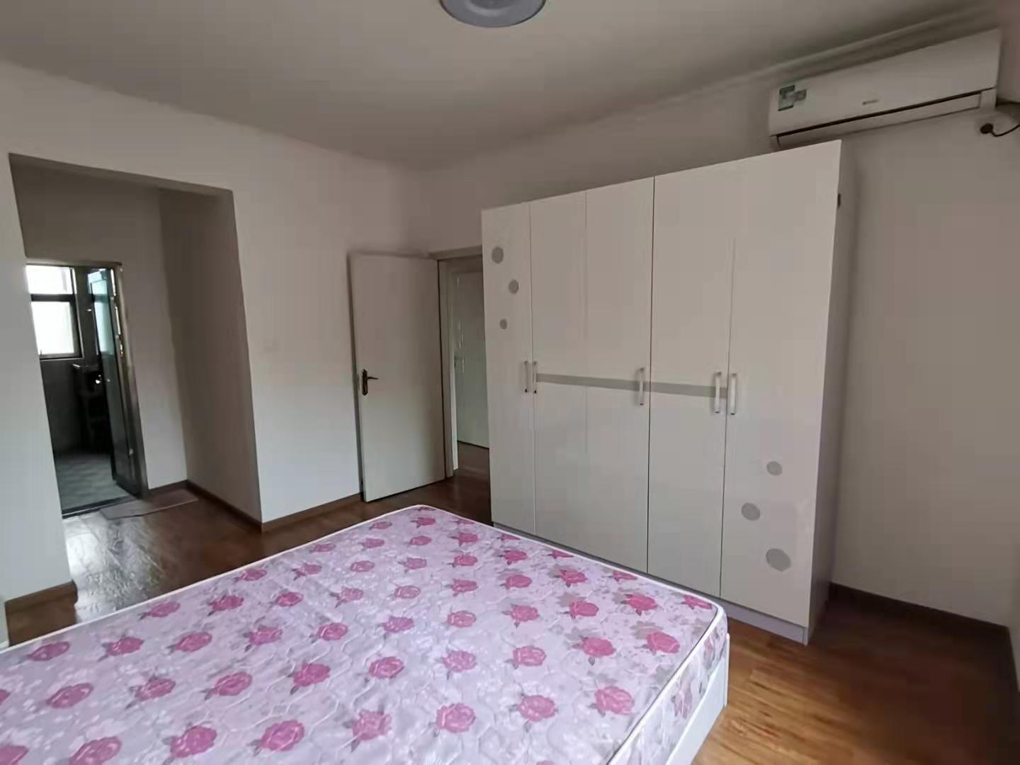 佳兆业君汇上品  3室2厅2卫    2800.0元/月 佳兆业君汇上品  3室2厅2卫    2800.0元/月室内图