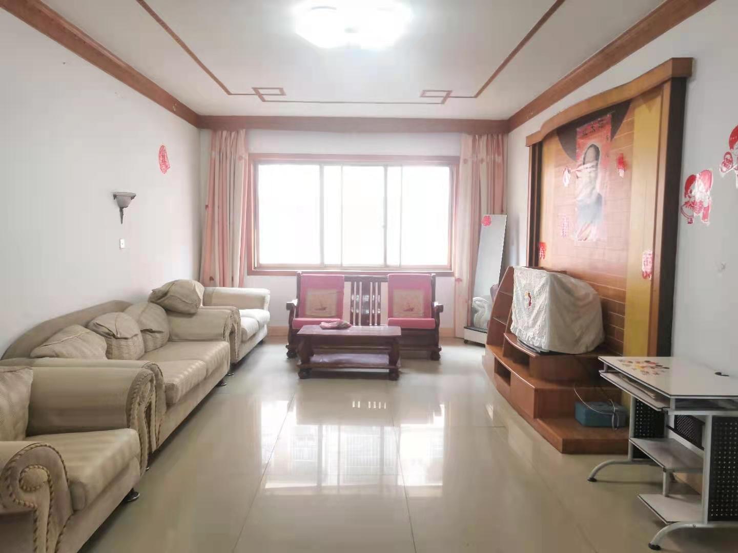 株洲长江北路阳光小区(锁) 3室2厅1卫 1500.0元/月 株洲长江北路阳光小区(锁) 3室2厅1卫 1500.0元/月室内图