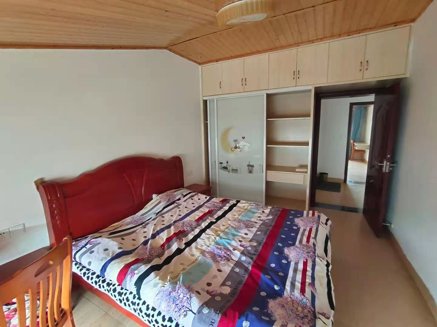 团圆嘉苑(蔡家村安置基地) 4室2厅2卫 1800.0元/月 团圆嘉苑(蔡家村安置基地) 4室2厅2卫 1800.0元/月室内图