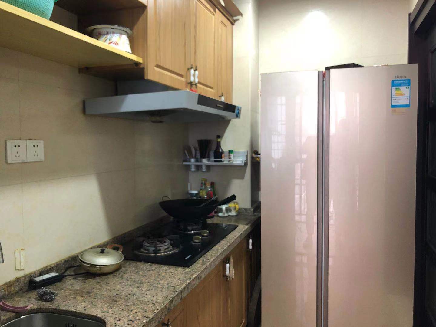 碧桂园 3室2厅1卫 72.8万 碧桂园 3室2厅1卫 72.8万客厅