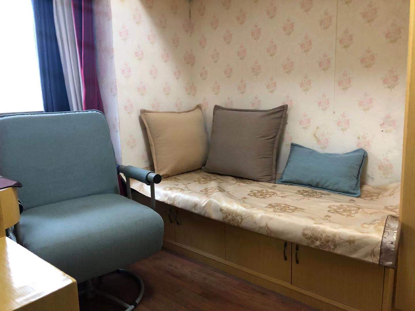 碧桂园 3室2厅1卫 72.8万 碧桂园 3室2厅1卫 72.8万客厅