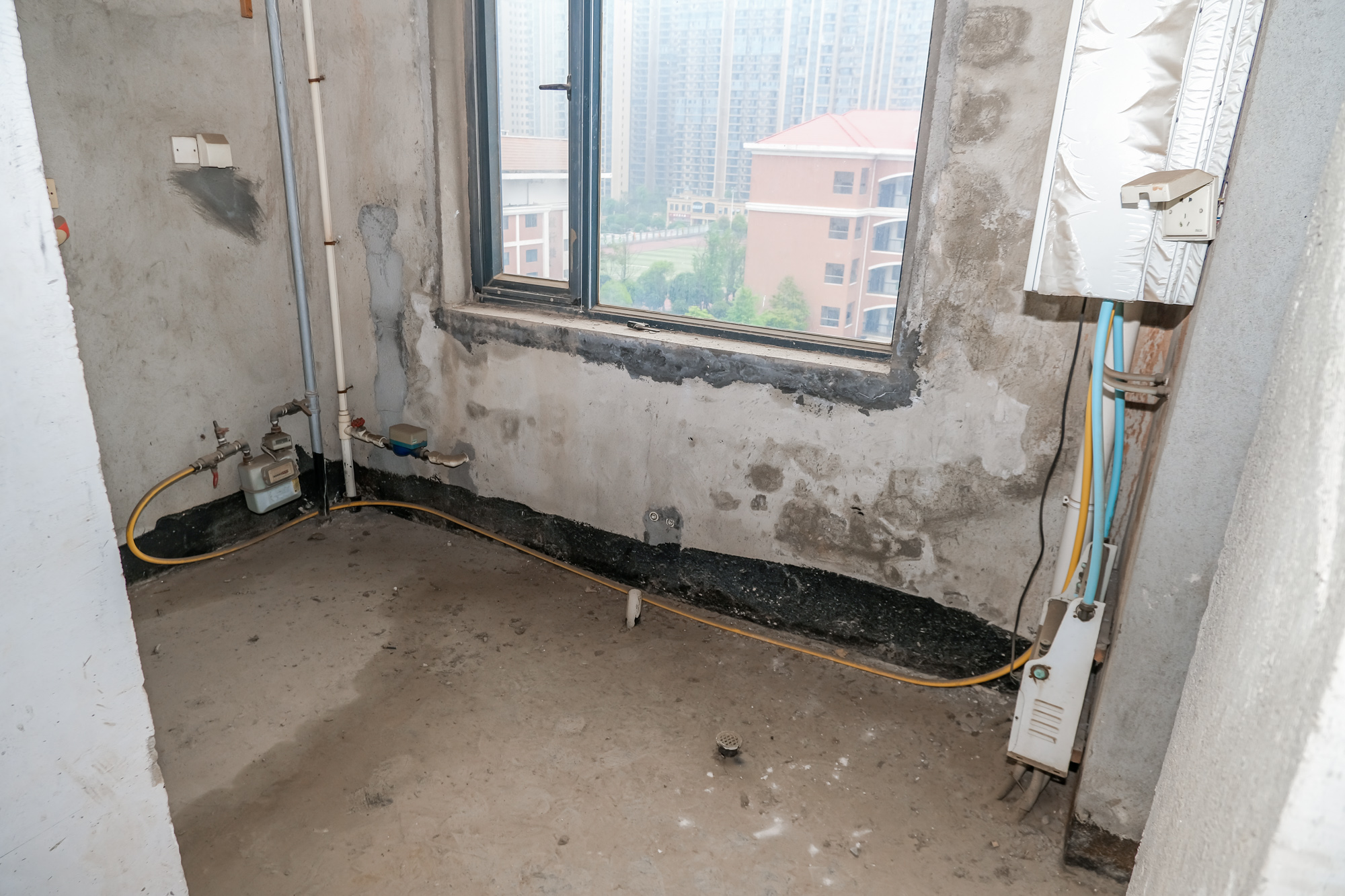 美林水郡  3室2厅1卫    115.0万其他