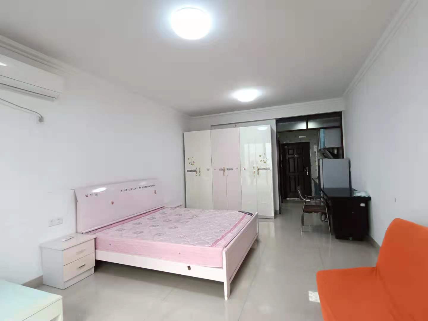 世纪名城  1室1厅1卫    1200.0元/月 世纪名城  1室1厅1卫    1200.0元/月室内图