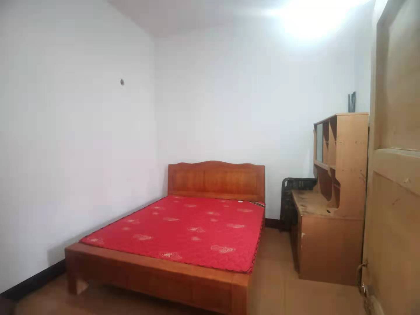 棉纺厂单位房  3室2厅1卫    40.8万 棉纺厂单位房  3室2厅1卫    40.8万卧室