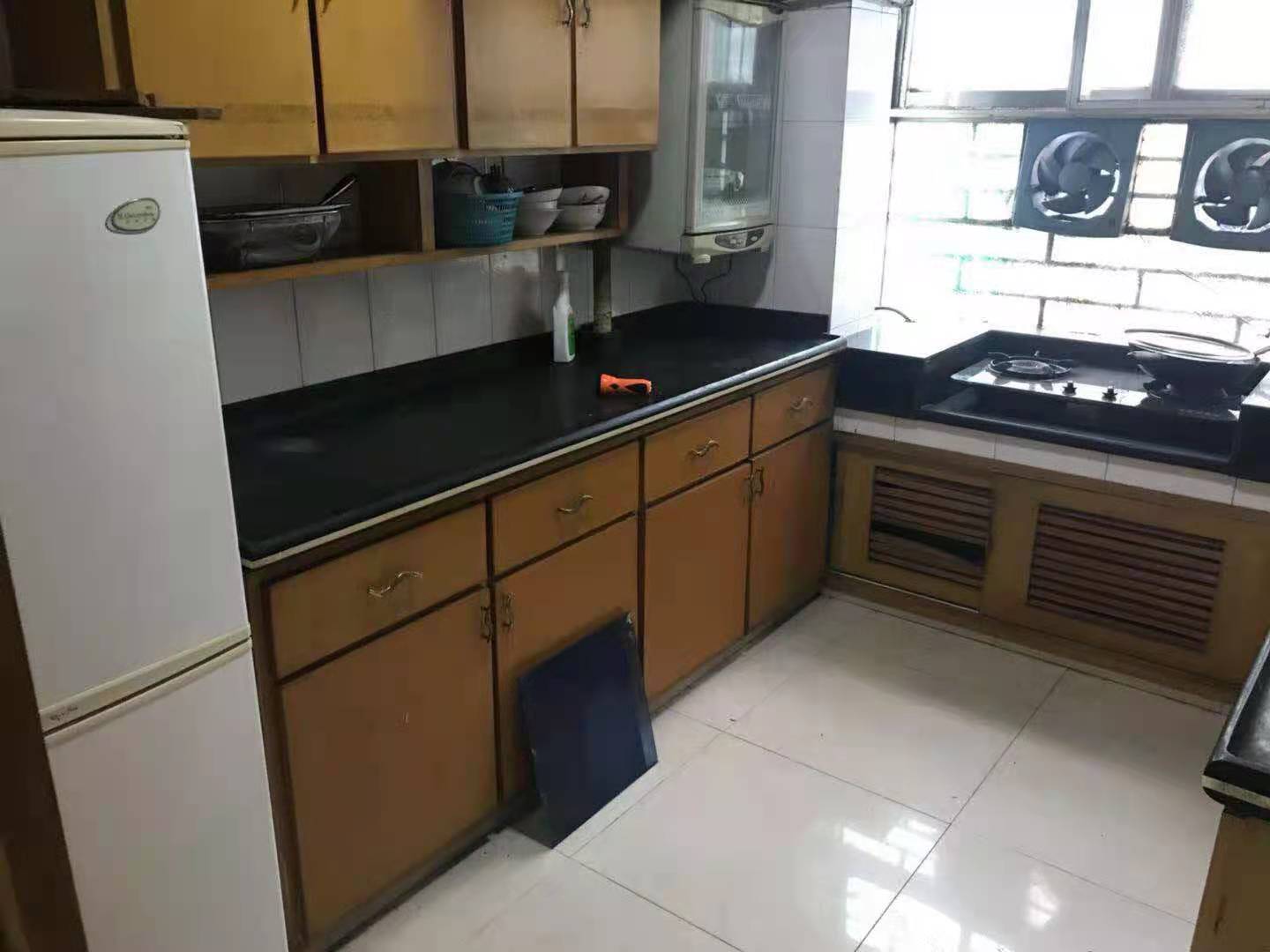 建设南路公安小区 3室1厅1卫 1500.0元/月 建设南路公安小区 3室1厅1卫 1500.0元/月室内图