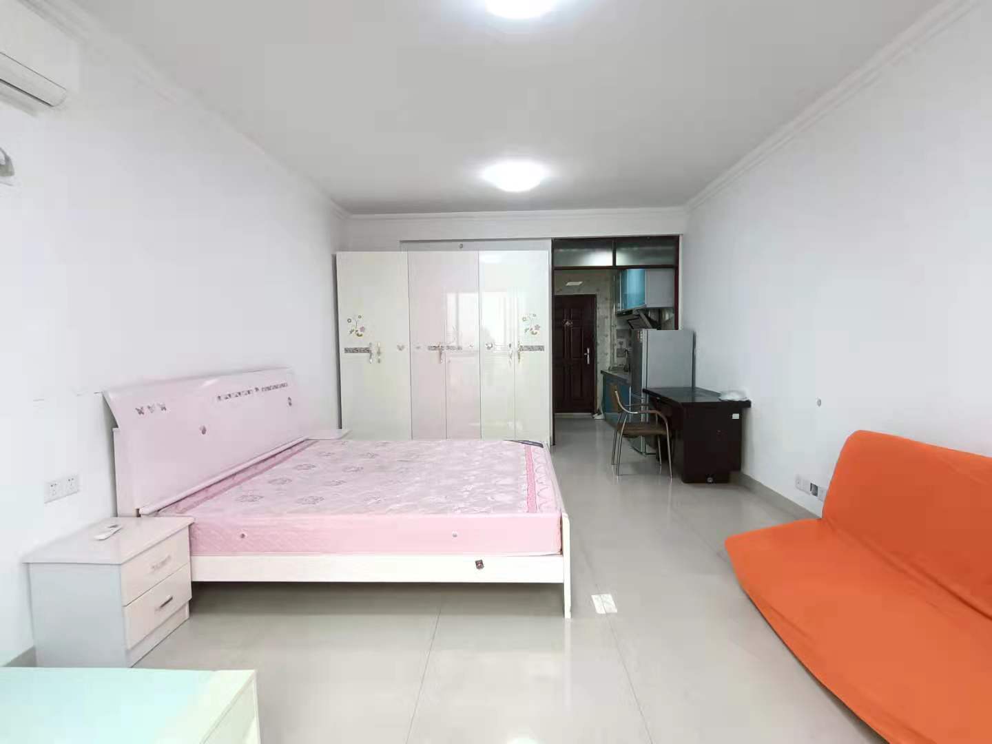 世纪名城  1室1厅1卫    1200.0元/月 世纪名城  1室1厅1卫    1200.0元/月室内图