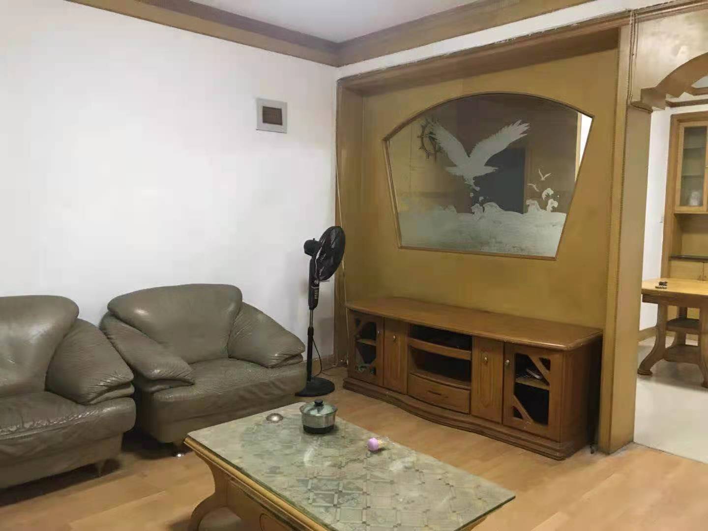 建设南路公安小区 3室1厅1卫 1500.0元/月 建设南路公安小区 3室1厅1卫 1500.0元/月室内图