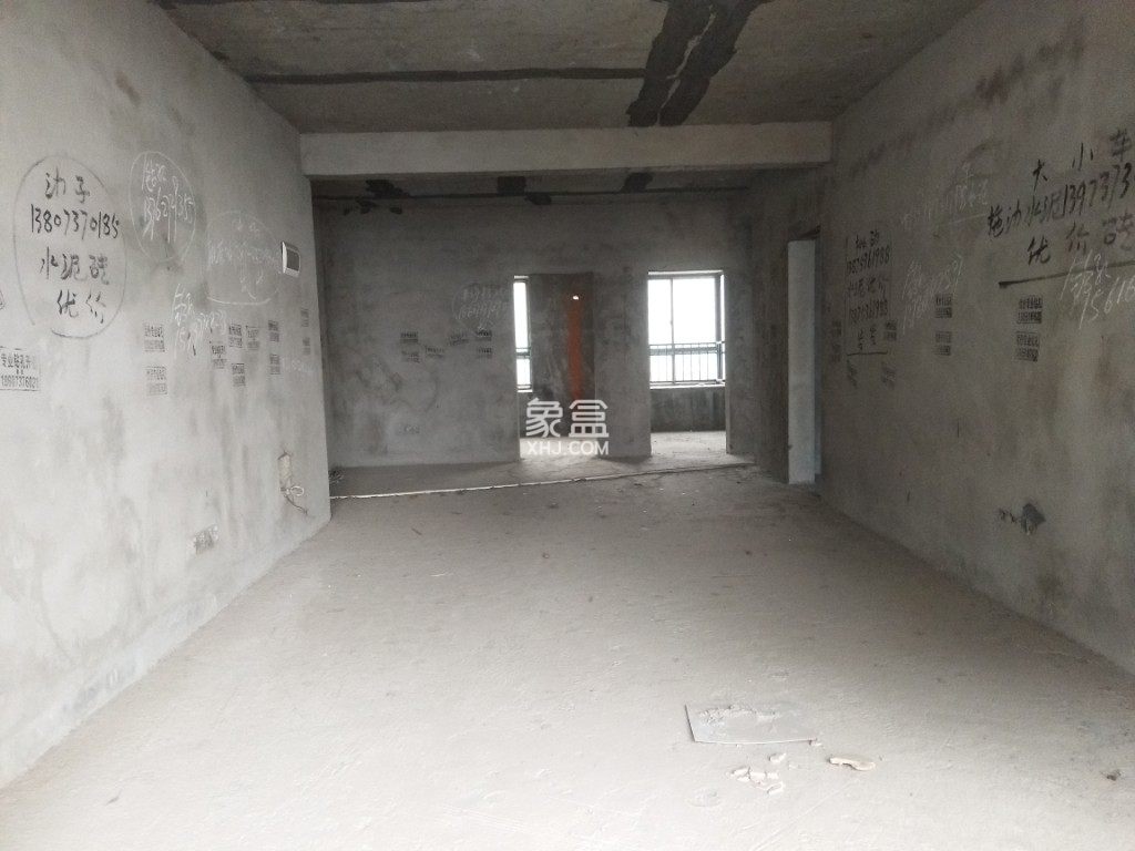 金苑小区  3室2厅2卫    80.0万