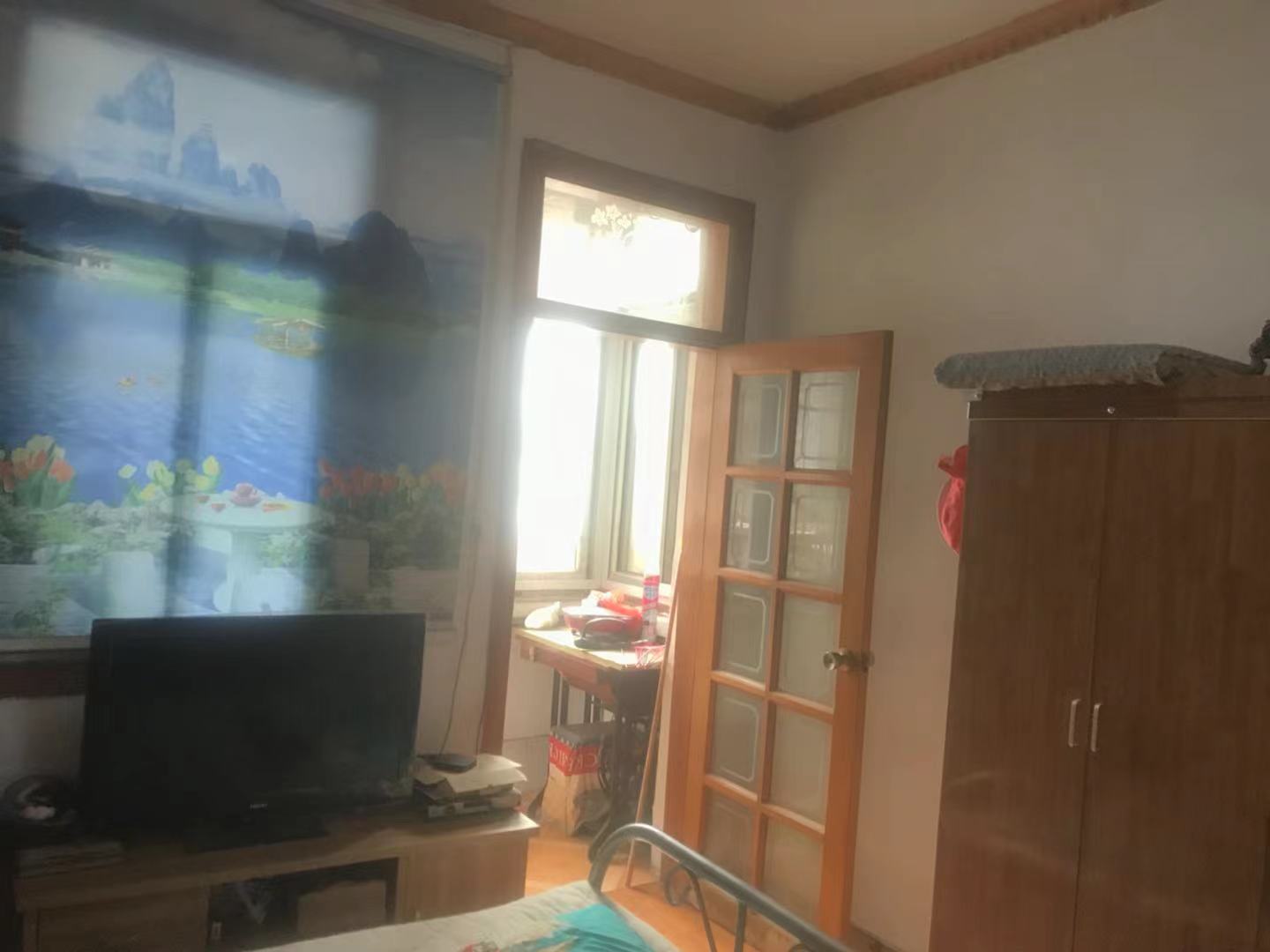 学堂冲一村 2室1厅1卫 800.0元/月 学堂冲一村 2室1厅1卫 800.0元/月室内图