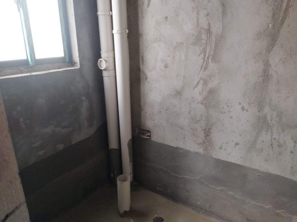 金苑小区  3室2厅2卫    80.0万厨房