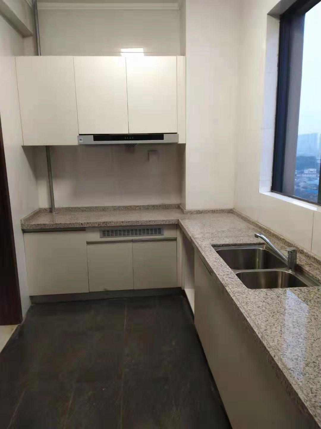 碧桂园 3室2厅0卫 1600.0元/月 碧桂园 3室2厅0卫 1600.0元/月室内图