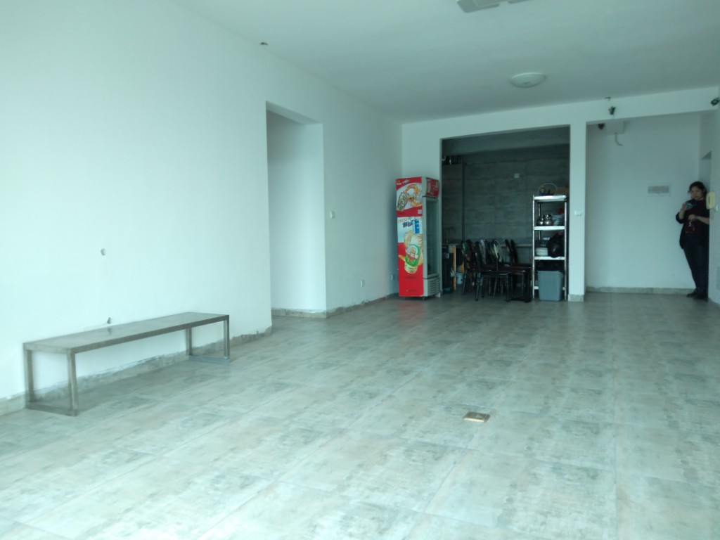 金孺大厦  3室2厅2卫    1700.0元/月 金孺大厦  3室2厅2卫    1700.0元/月