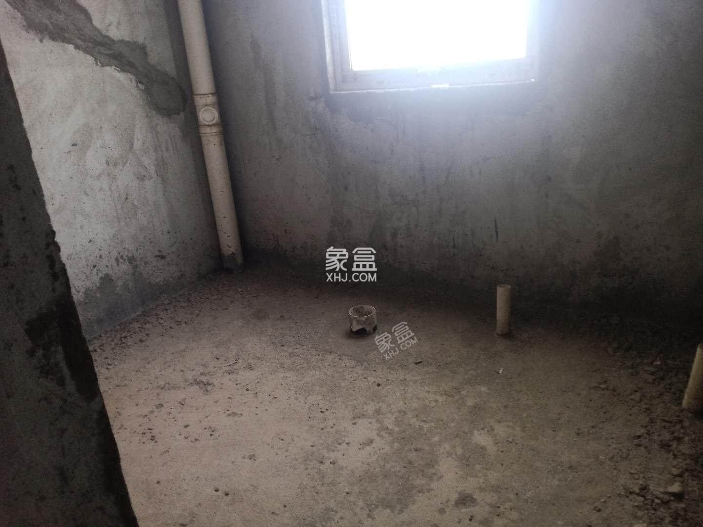 马良小区  3室2厅2卫    44.8万 马良小区  3室2厅2卫    44.8万