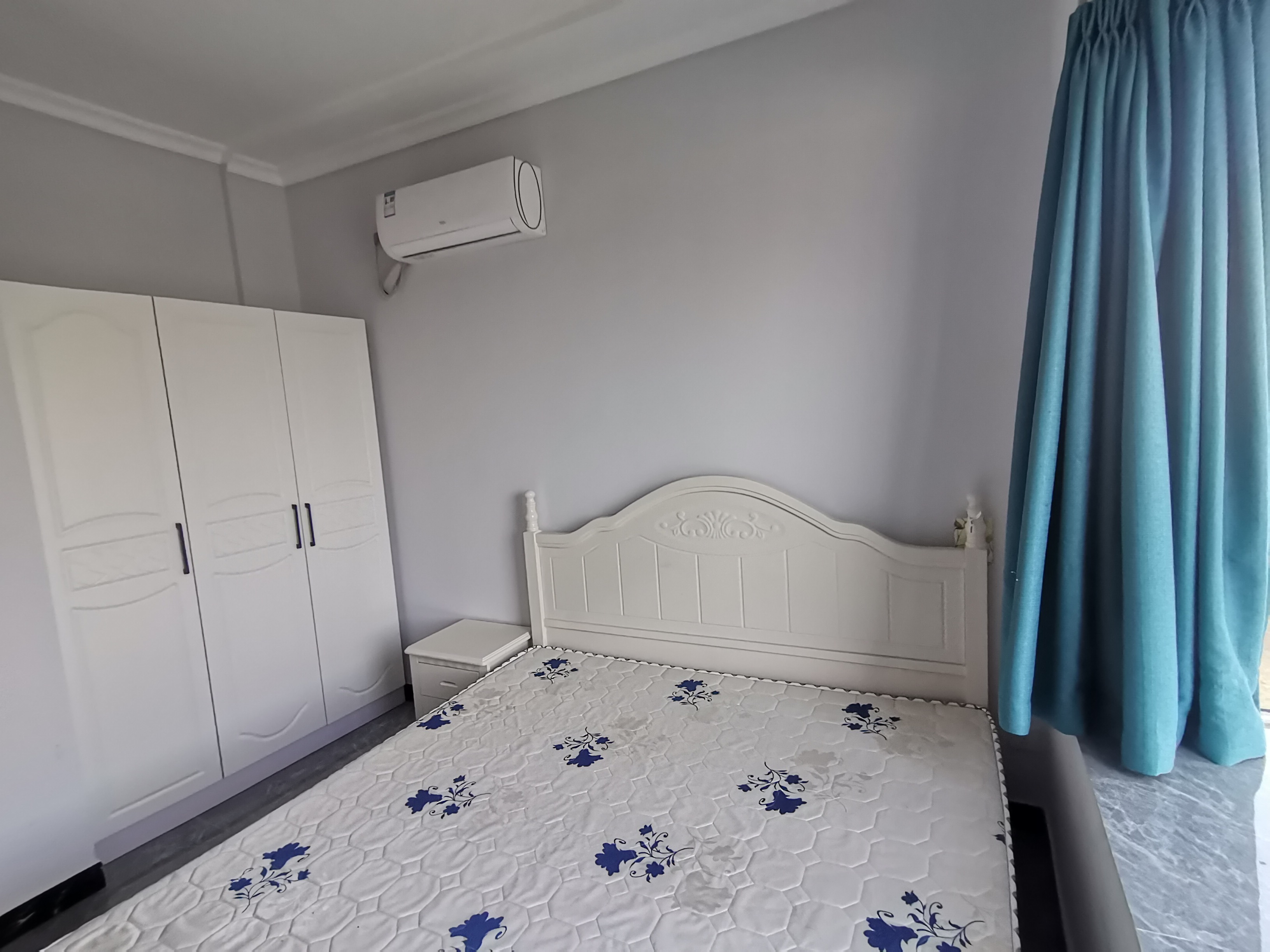 南湖春天  1室1厅1卫    1800.0元/月 南湖春天  1室1厅1卫    1800.0元/月室内图