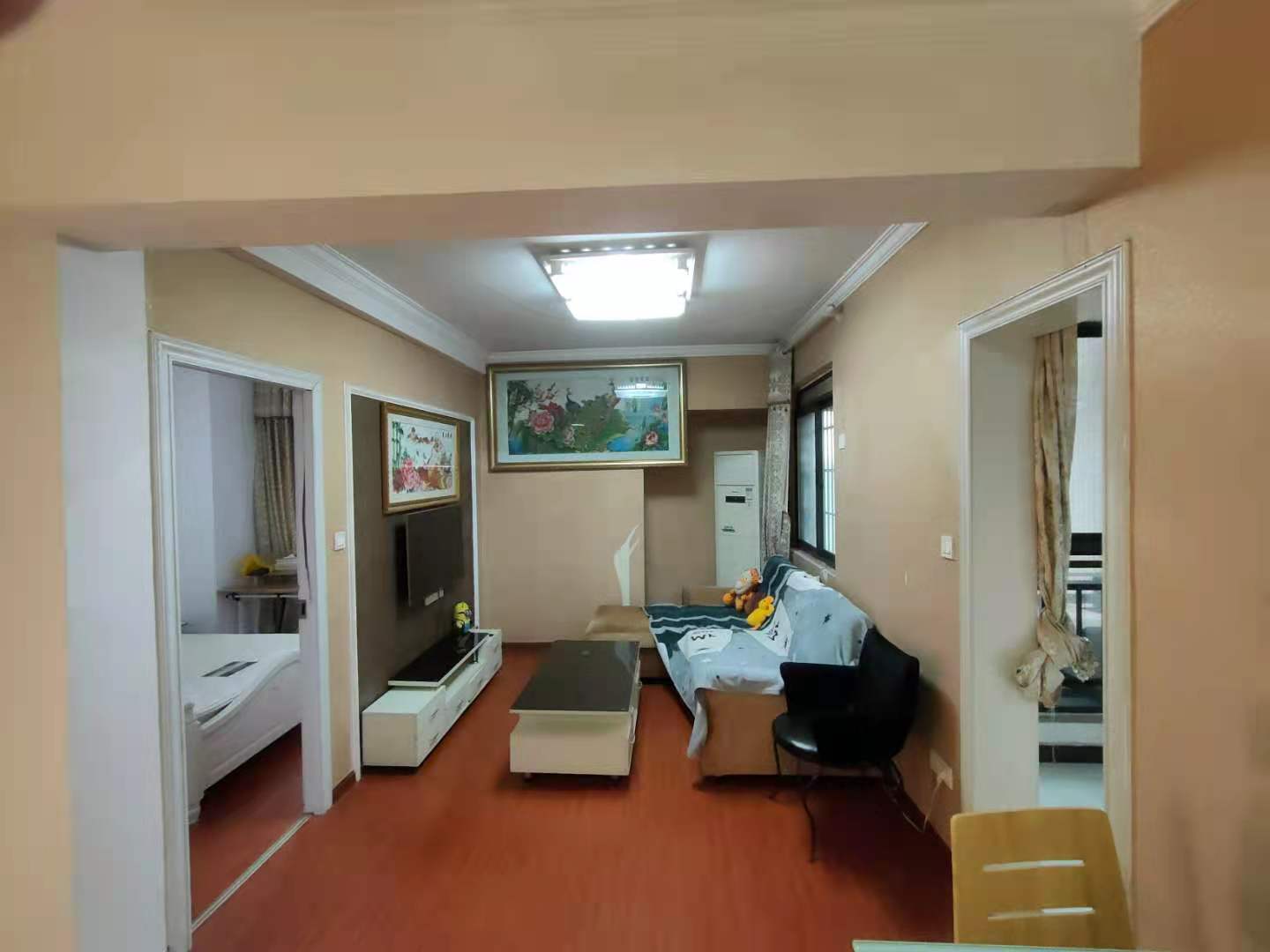 M国际  1室1厅1卫    1300.0元/月 M国际  1室1厅1卫    1300.0元/月户型图