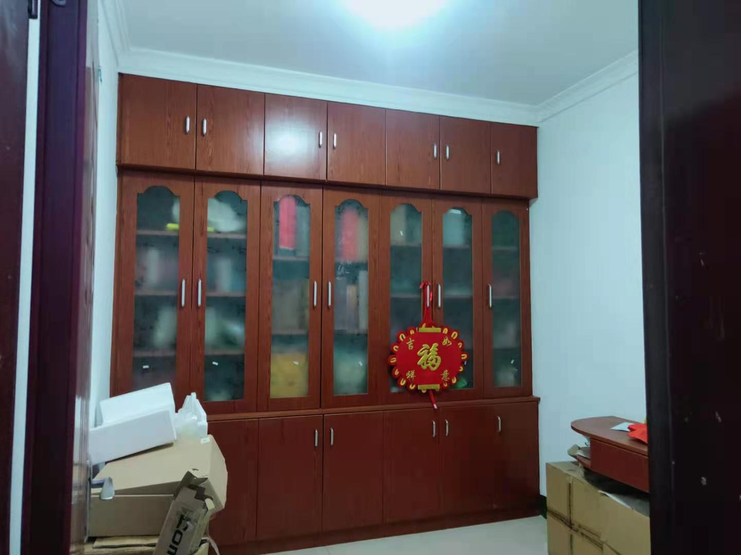 南珠苑 3室2厅2卫 64.8万 南珠苑 3室2厅2卫 64.8万卧室