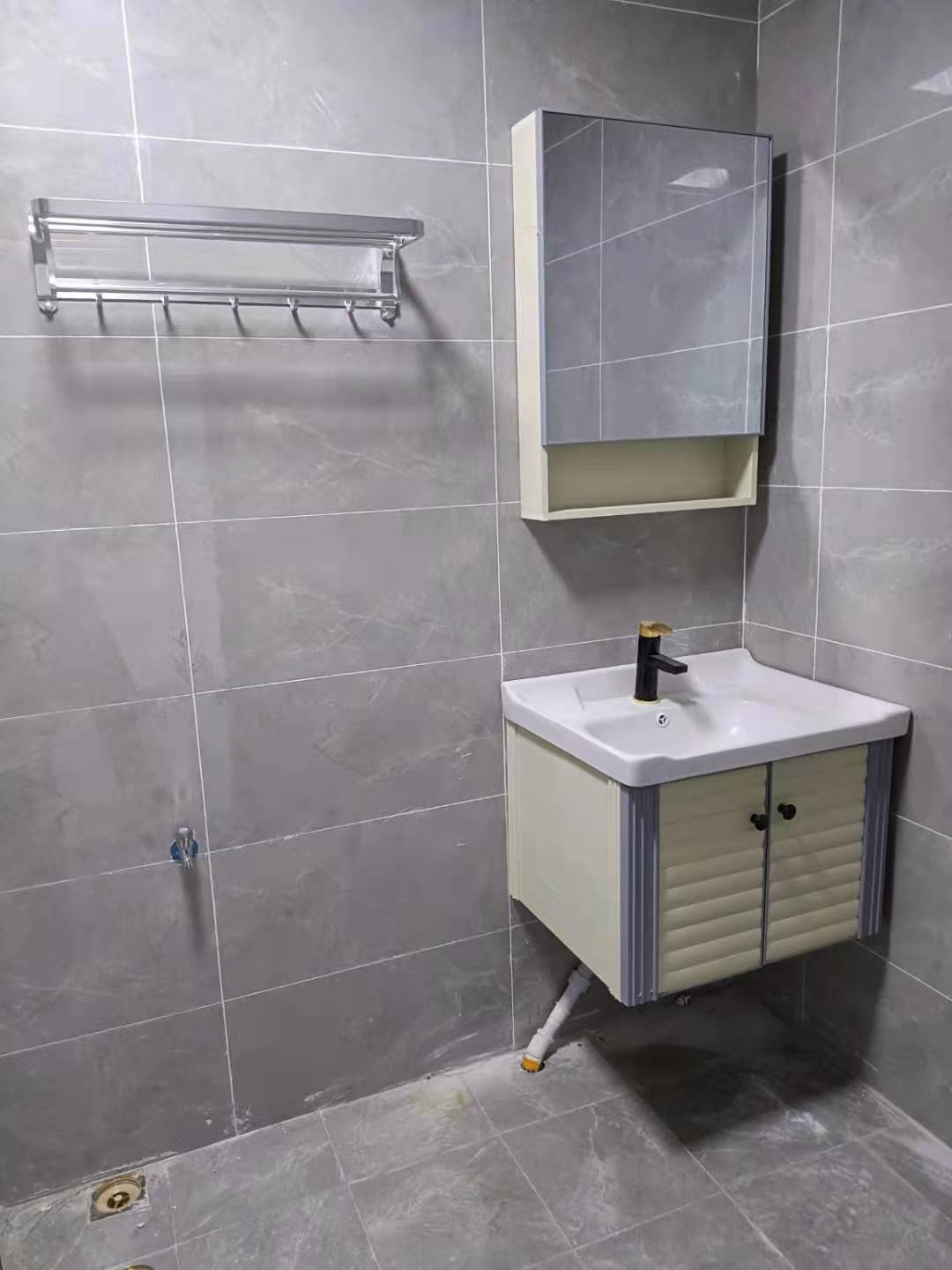 复地星光天地 1室1厅1卫 2200.0元/月 复地星光天地 1室1厅1卫 2200.0元/月室内图