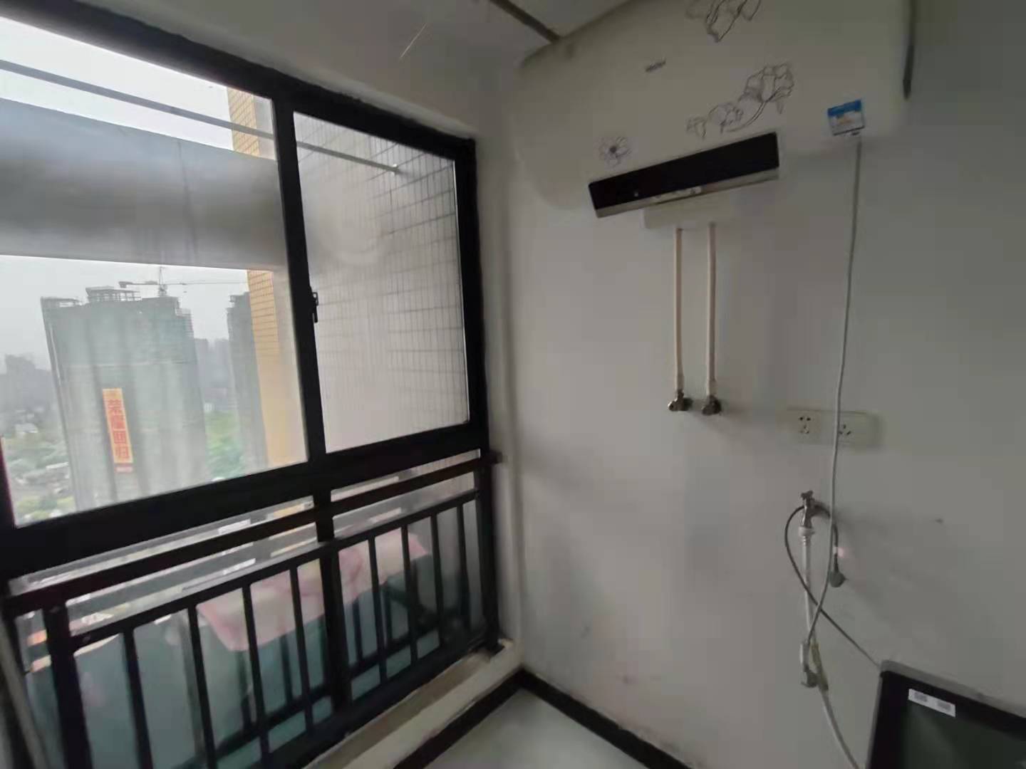 M国际  1室1厅1卫    1300.0元/月 M国际  1室1厅1卫    1300.0元/月室内图