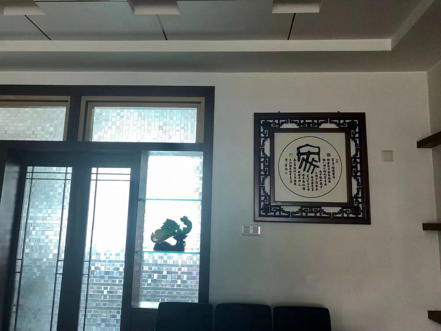 娄星区人民检察院  4室2厅1卫    88.0万 娄星区人民检察院  4室2厅1卫    88.0万客厅