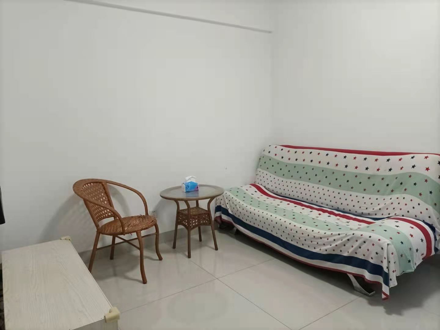 尚书房 1室1厅1卫 1500.0元/月 尚书房 1室1厅1卫 1500.0元/月室内图