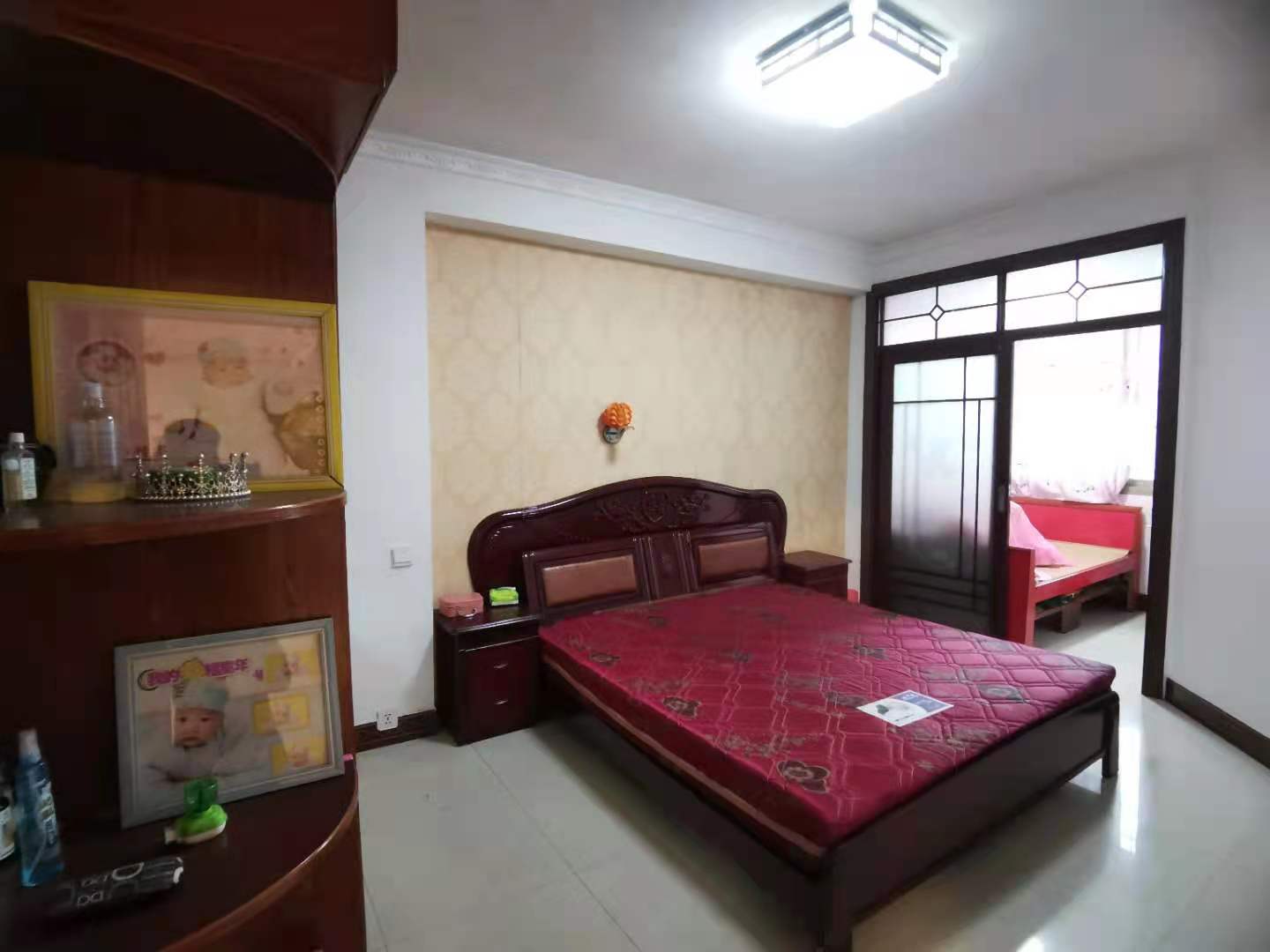 祥泰华园  3室2厅1卫    66.8万 祥泰华园  3室2厅1卫    66.8万卧室